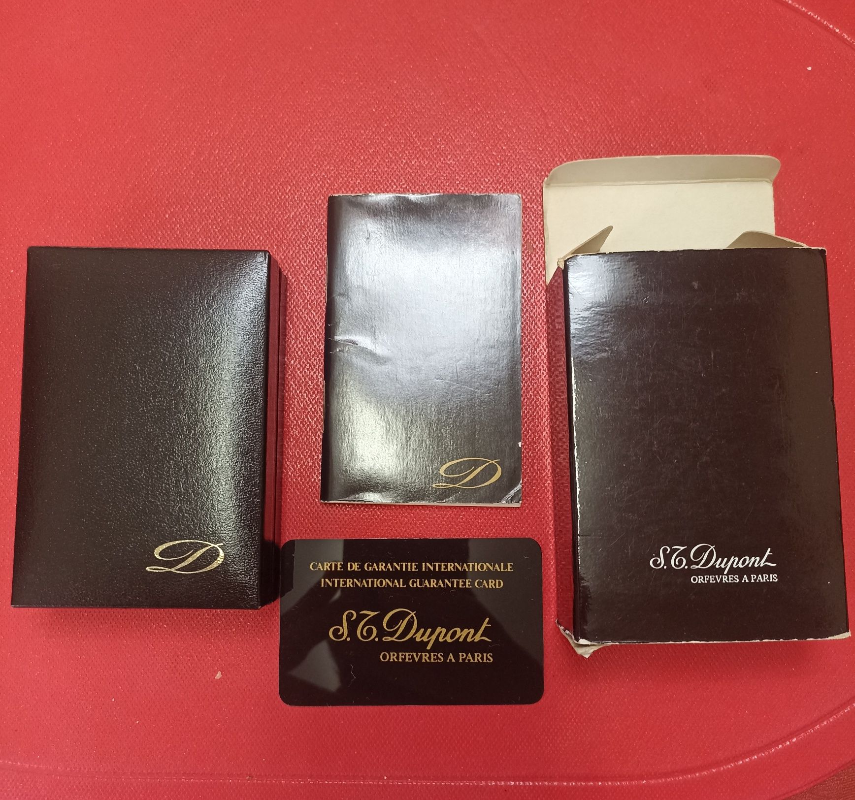 Isqueiro Dupont banhado a ouro