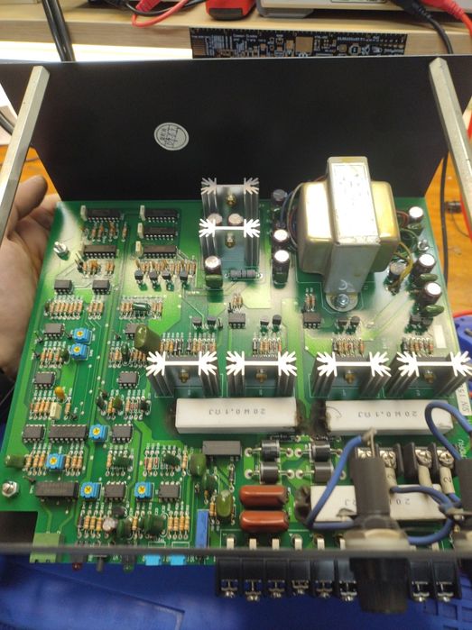 Naprawa elektroniki i automatyki przemysłowej.