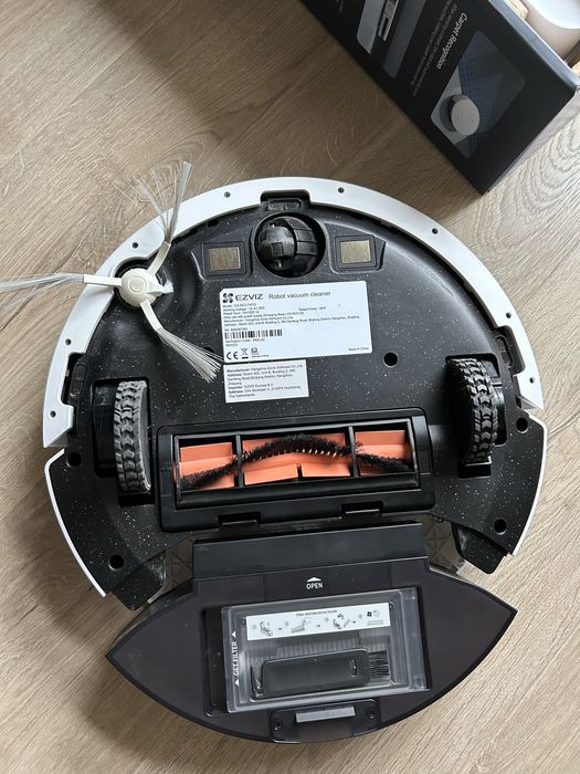 Robot sprzątający EZVIZ RC3
