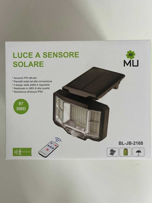 Wszechstronna lampa solarna LED