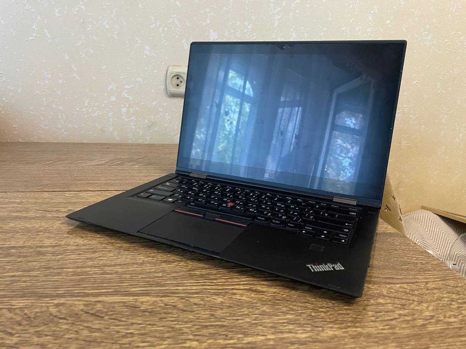 Сенсорний ноутбук Lenovo ThinkPad Yoga X1 | I5-6300U| RAM-8Gb| Full HD