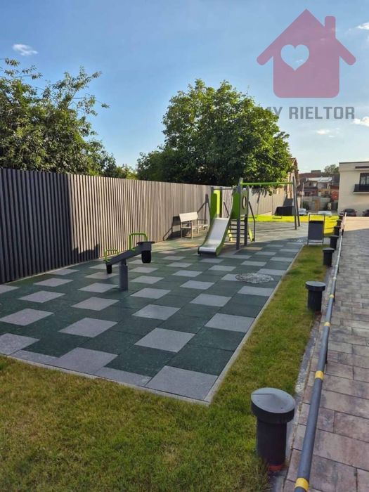 Продаж просторої 1,5 кім квартири в центрі Ужгорода