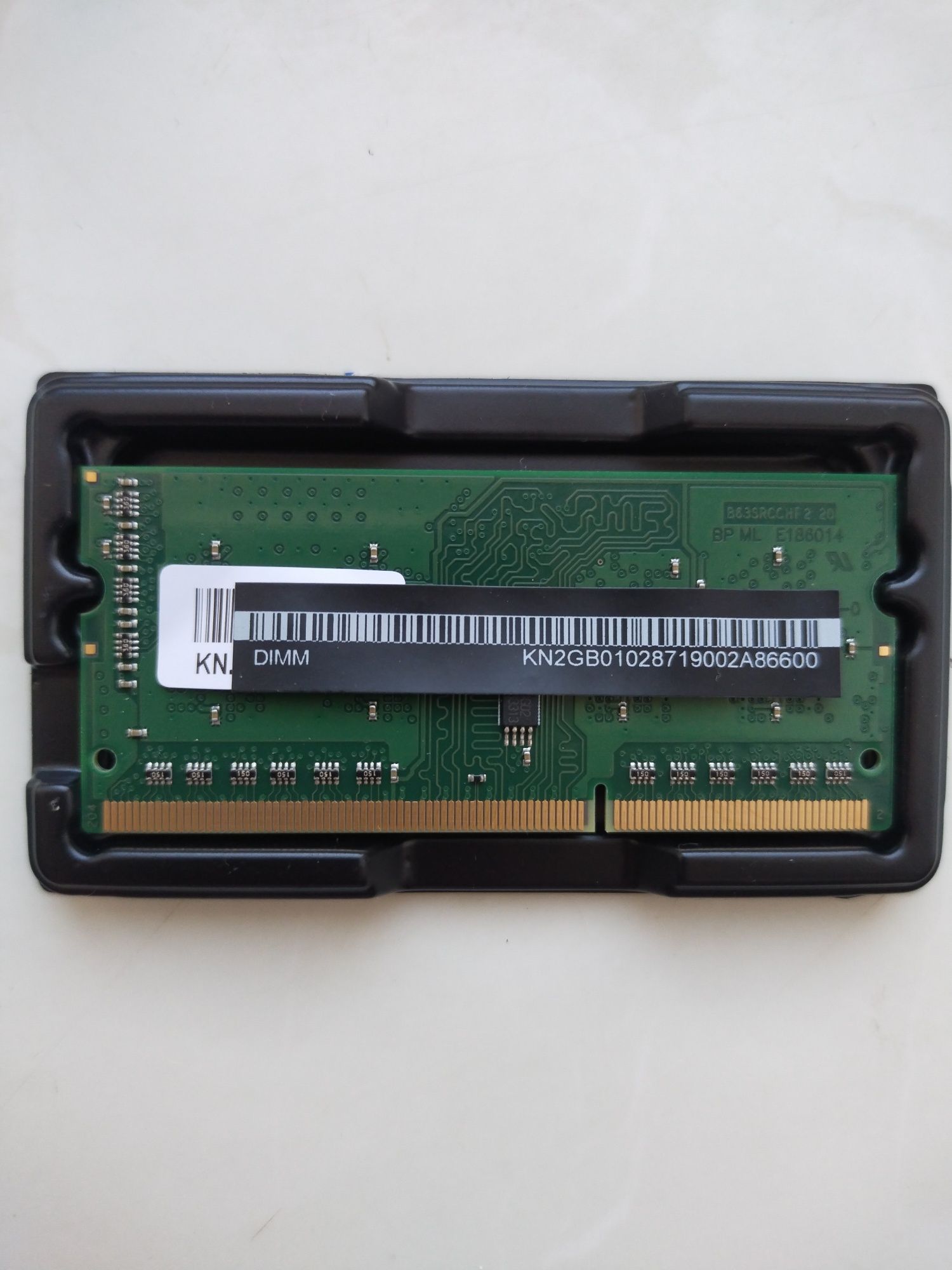 Память ноутбука 2 ГБ DDR3 SO-DIMM