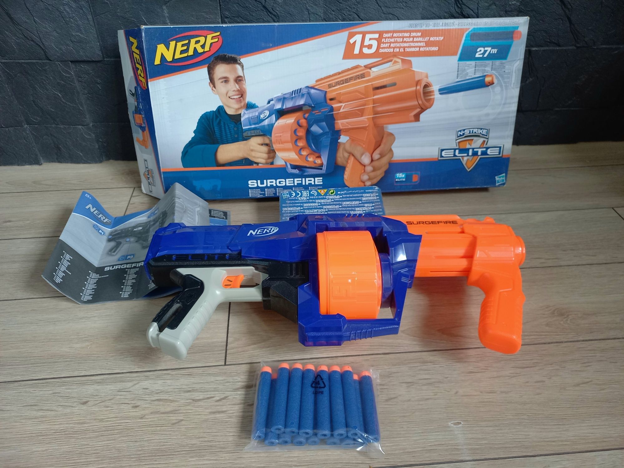 Nerf N-Strike Elite Wyrzutnia SurgeFire E0011 Hasbro 21 now. strzałek
