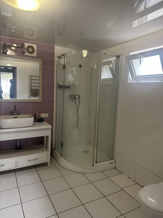 Здаються кімнати в приватному будинку