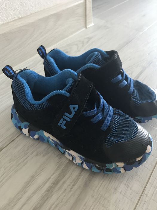 Adidasy fila rozm. 26