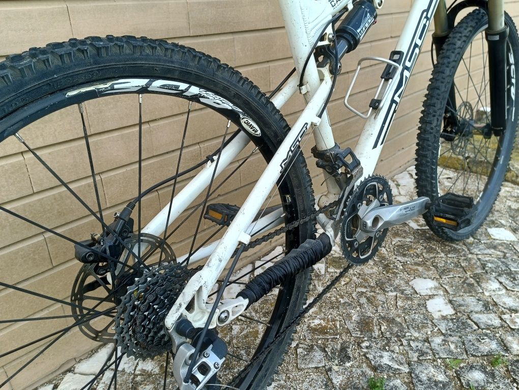 Bicicleta BTT MSC Koncept 26