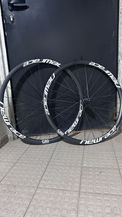 Rodas New race C30 estrada/gravel