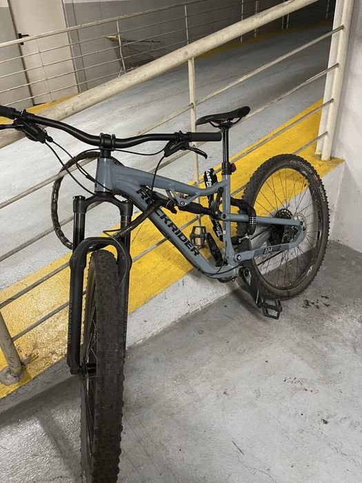 Btt AM100s (nunca usada em monte)