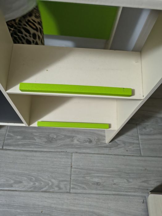 Drewniany sklepik Carrefour - odbiór osobisty Turza Śląska