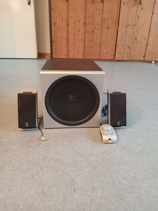 Легендарна  акустика Logitech Z-2300 і 200W