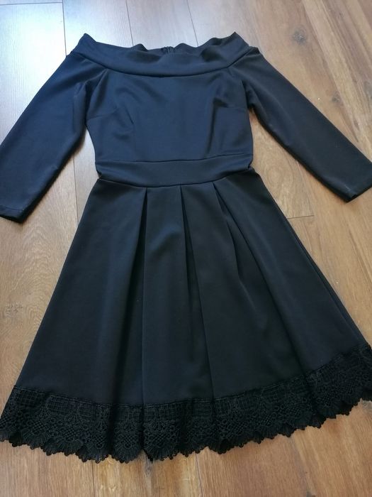 Sukienka czarna koronka rozm L