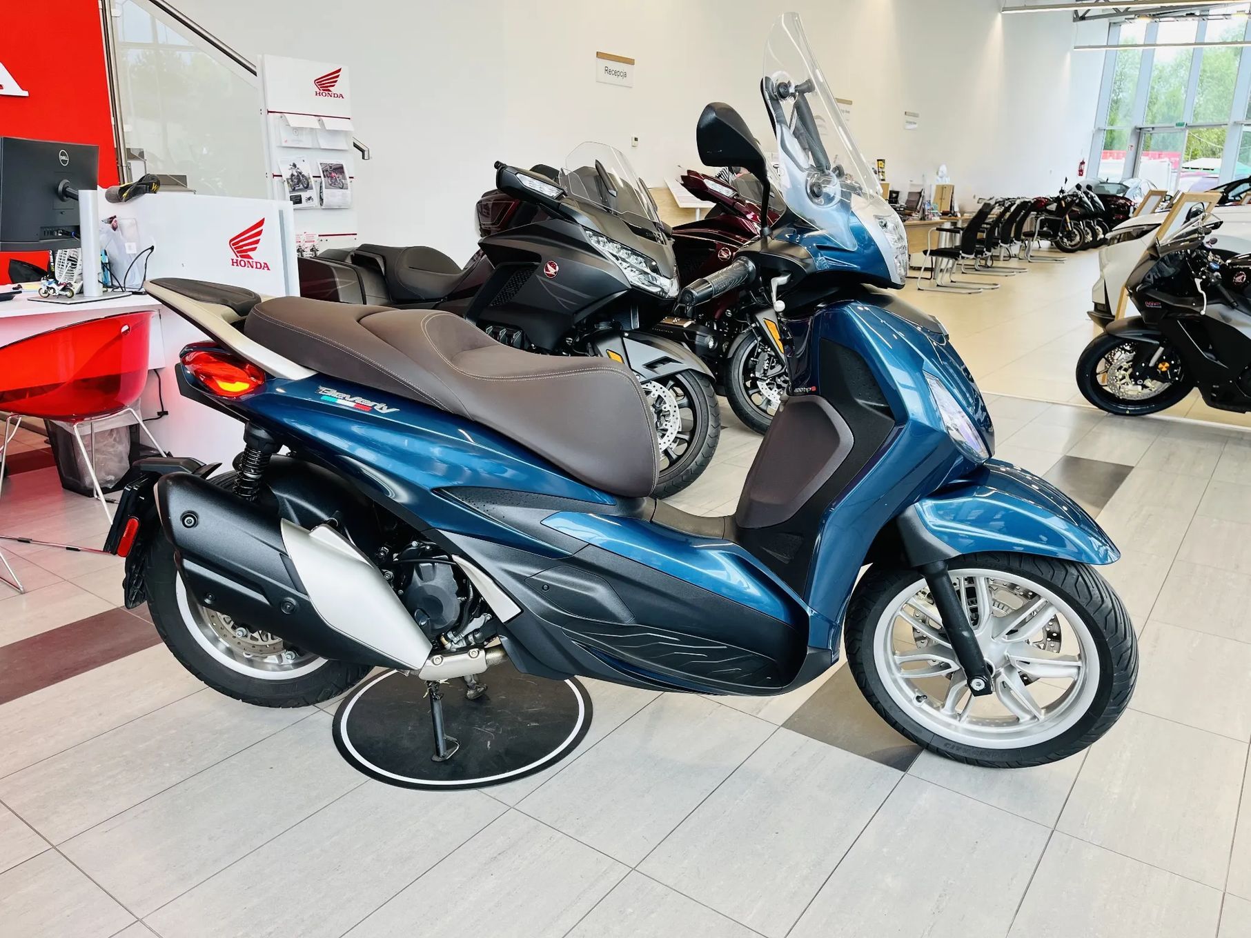 Piaggio Beverly 400HPe  !!! Pierwszy właściciel, salon Polska !!!