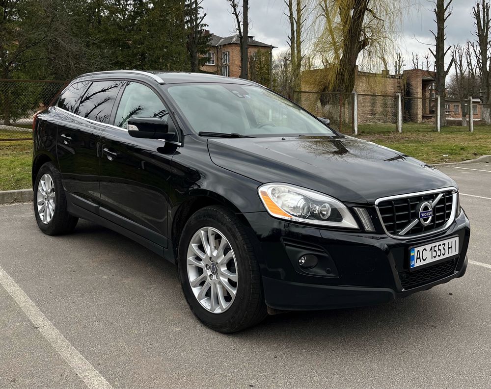 Volvo XC60 2009 рік