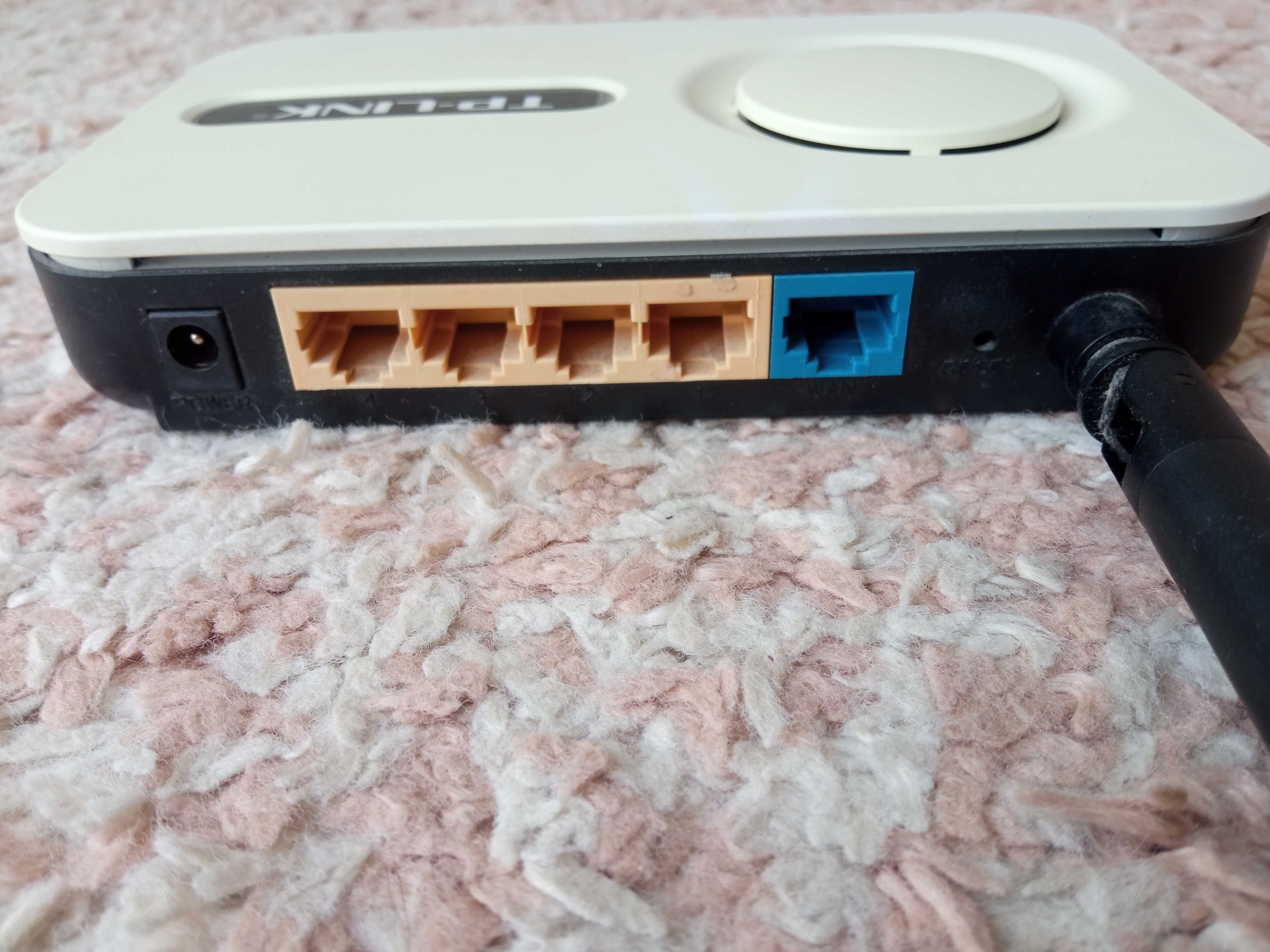 Router TP LINK model TL-WR340G