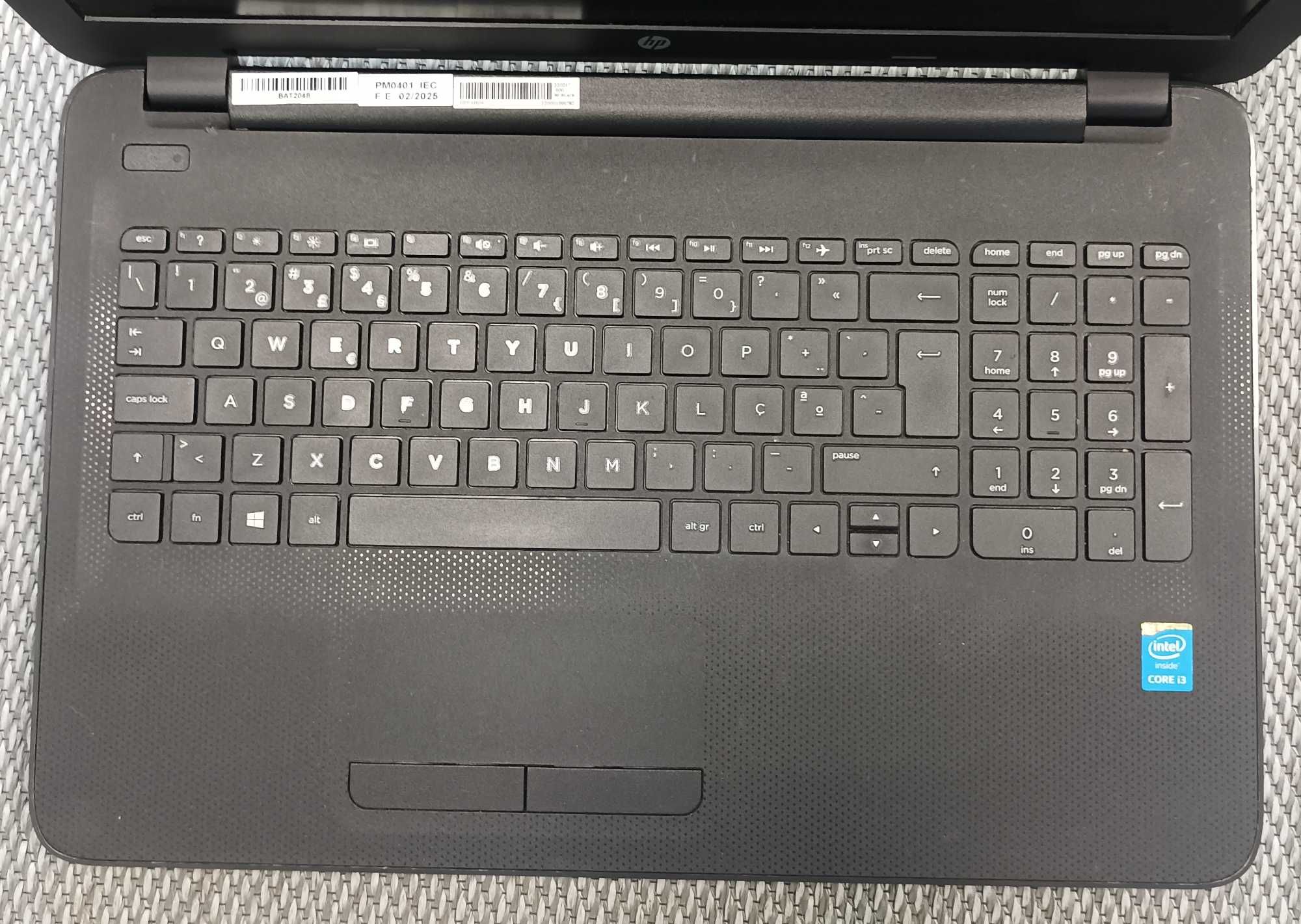 Portátil HP 250 G4 Notebook PC