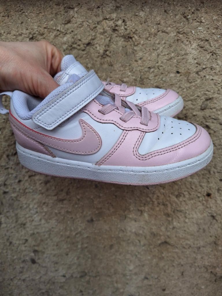 Nike Кросівки.  Кроссовки