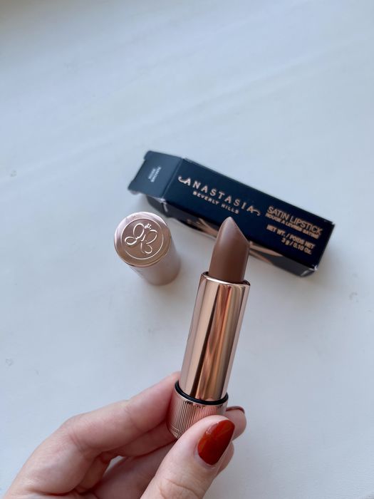 Помада Anastasia Beverly Hills Satin Lipstick, цвет Rose Brown