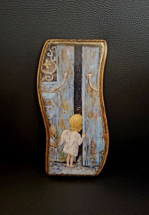 Obrazek na drewnie ręcznie zdobiony Rękodzieło Anioł