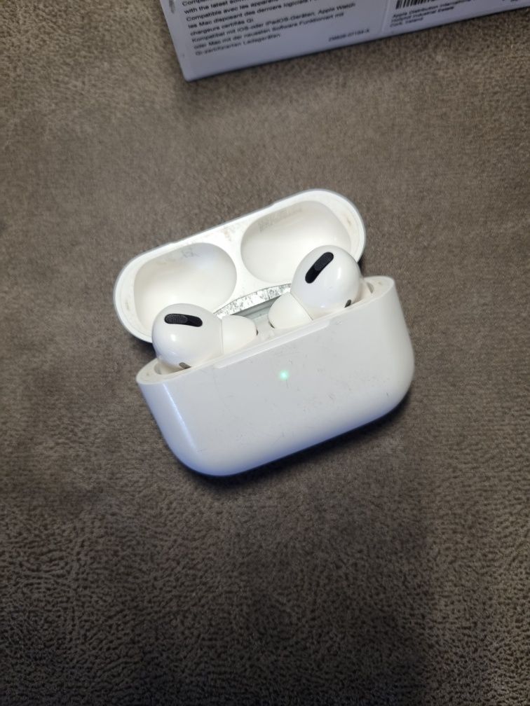 Продам AirPods Pro оригинал!