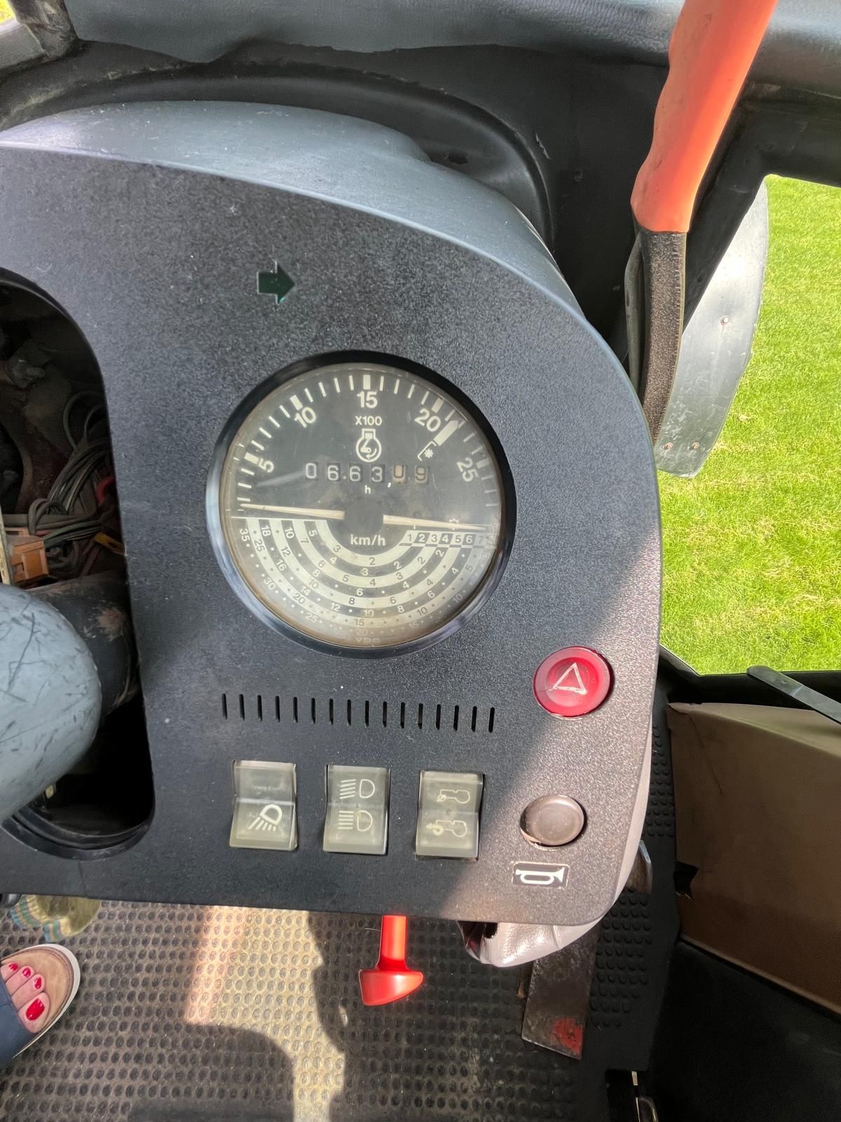 Ciągnik rolniczy John Deere 3640
