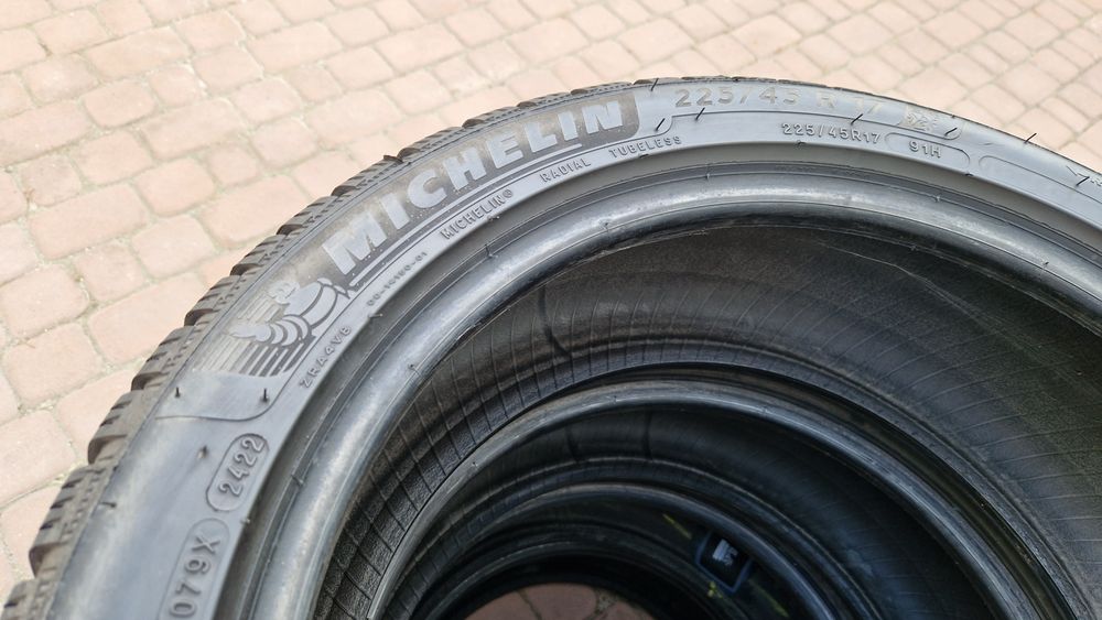 4x opona Michelin Alpin 6