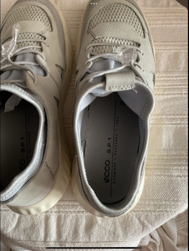 Buty ecco ideane na codzienne spacery