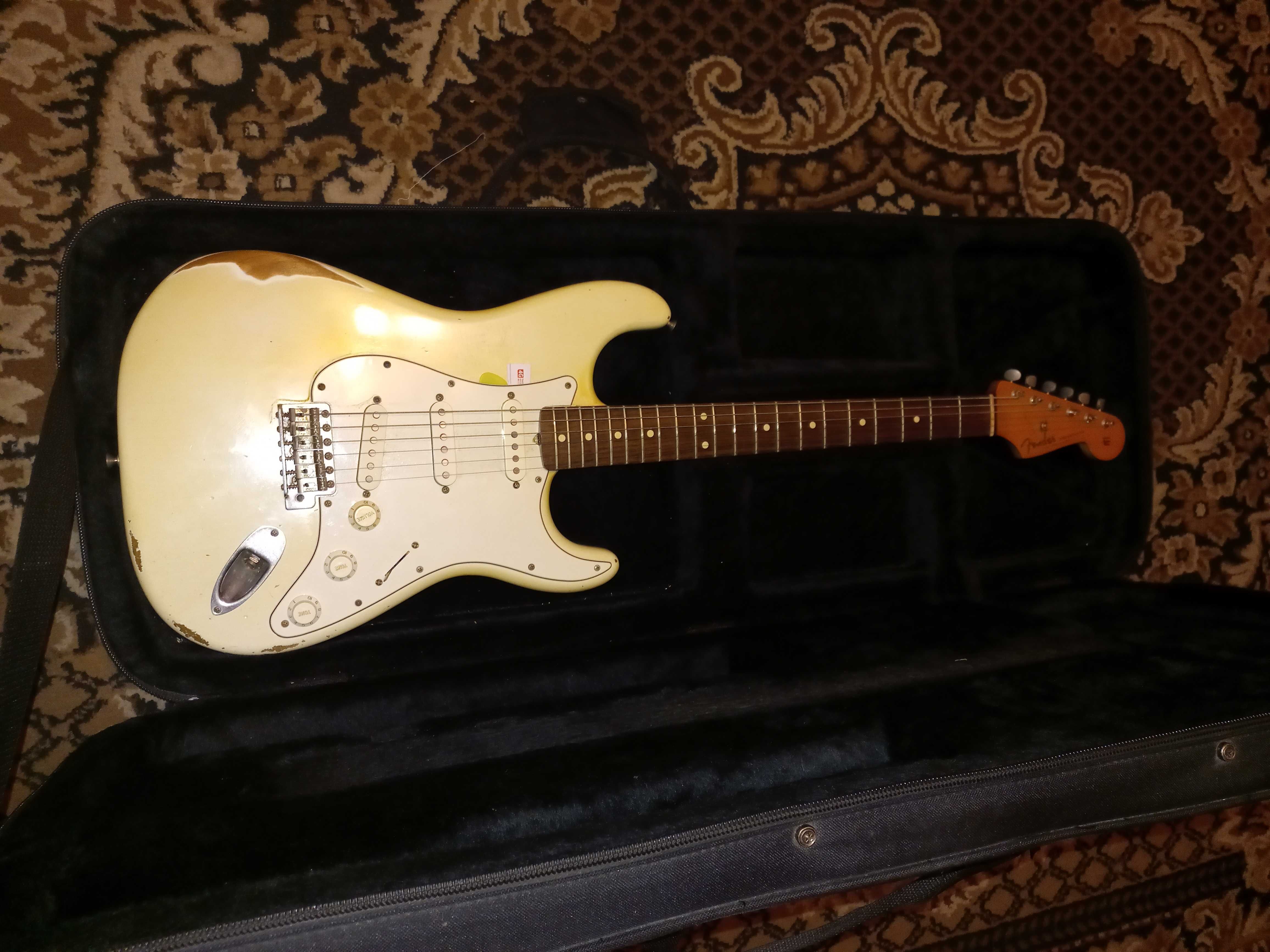 Fender stratocaster