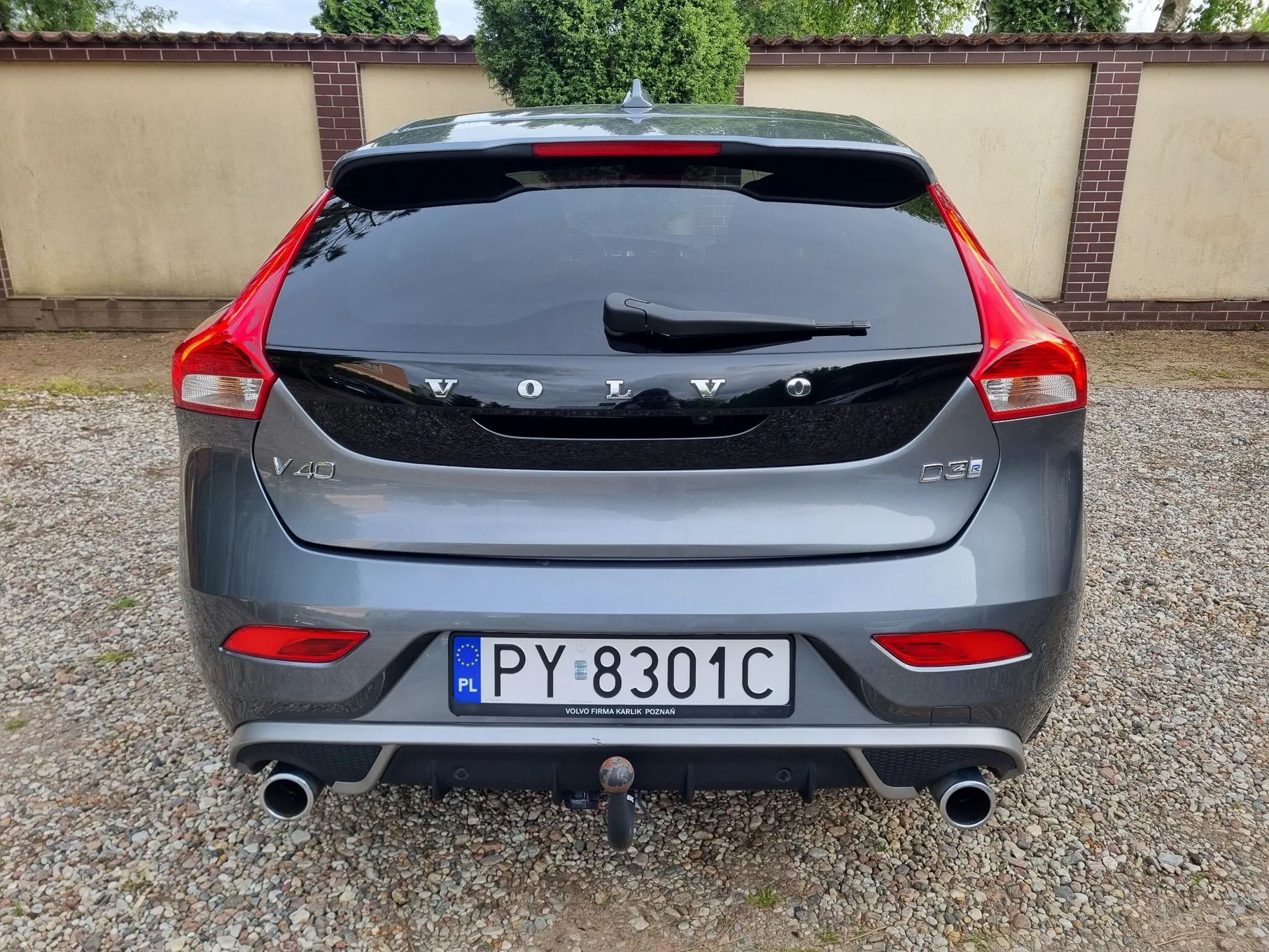 Volvo V40 D3 150KM R-Design 18" panorama kamera hak