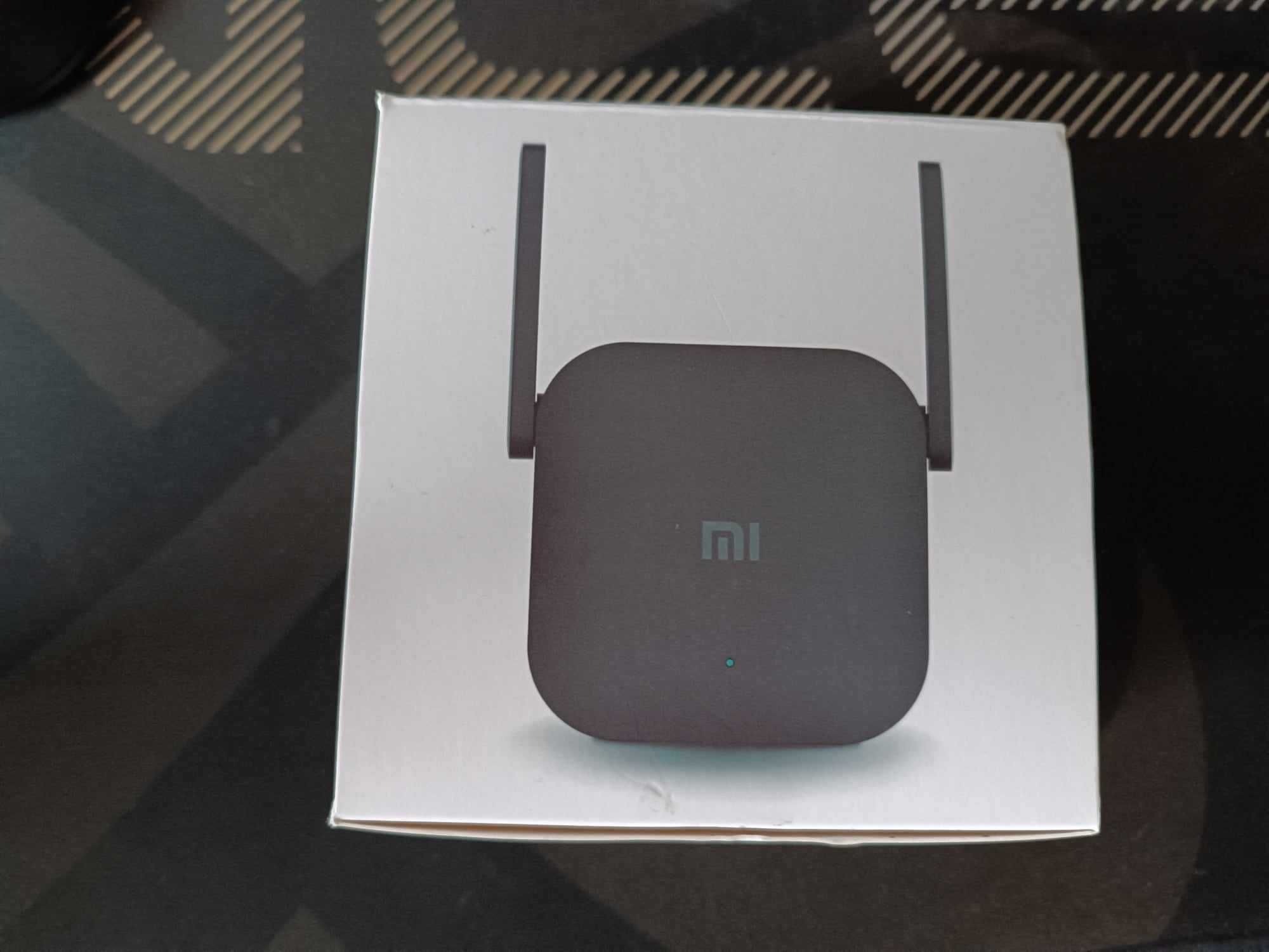 Mi Wi-Fi Range Extender Pro//Wzmacniacz Wi-Fi Xiaomi