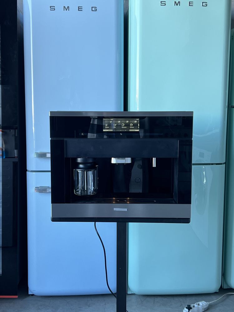 Кофемашина Miele CVA 6805 CleenSteel стан нової встроенная кавомашина