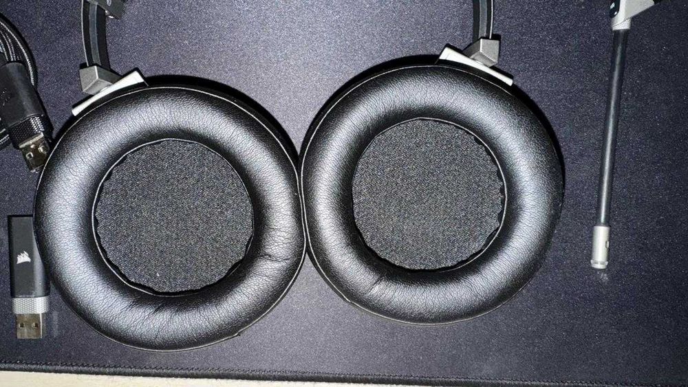 Headset Gaming Corsair Virtuoso RGB Wireless 7.1 - Preto