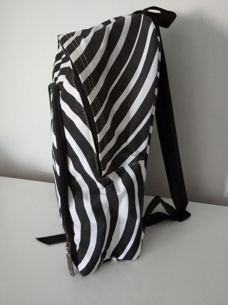 Mochila Resina Nova