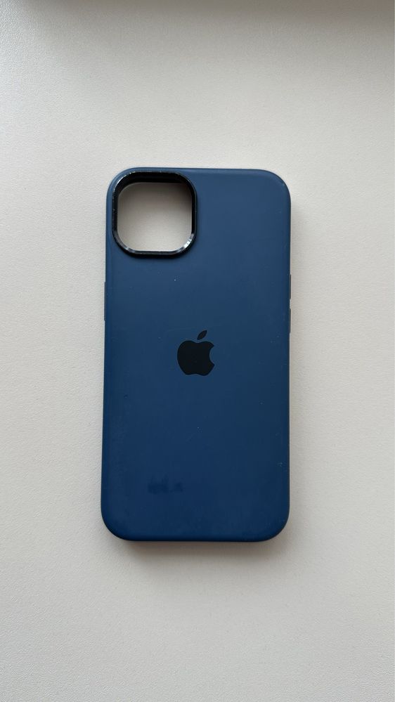 Чехол iphone 13