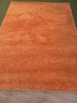 Tapete 2,20m x 1,60m pelo alto de cor laranja
