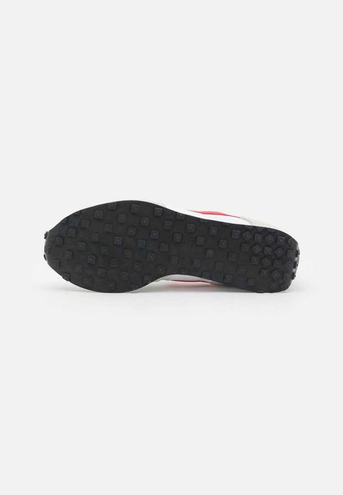 NIKE Challenger OG buty sportowe adidasy białe czerwone sklep 449zł