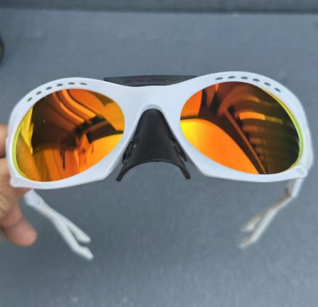 СРОЧНО!! Oakley Plantaris iridium prizm