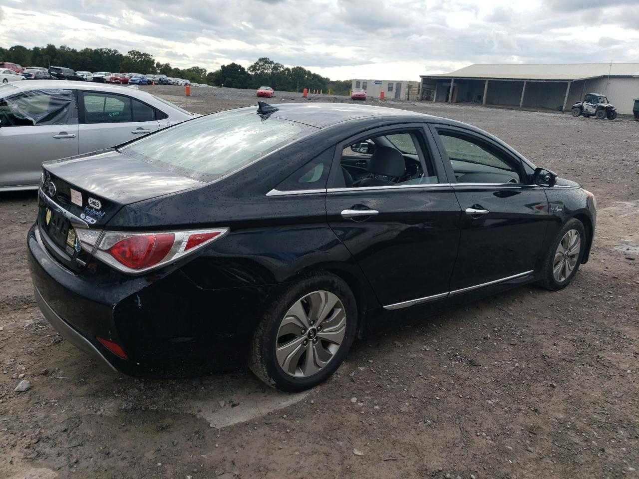 Разборка шрот Hyundai Sonata Hybrid Limited 2013 YF (свежий заход)