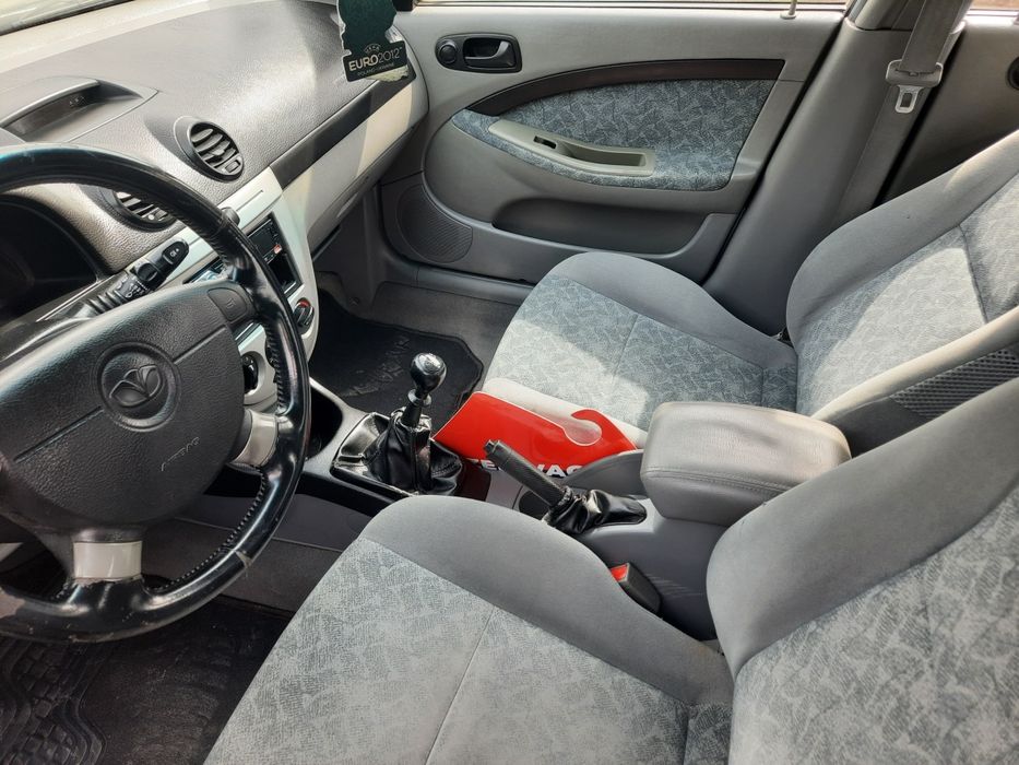 wyprzedaż 1.4 benzyna 5 drzwi ważne opłaty