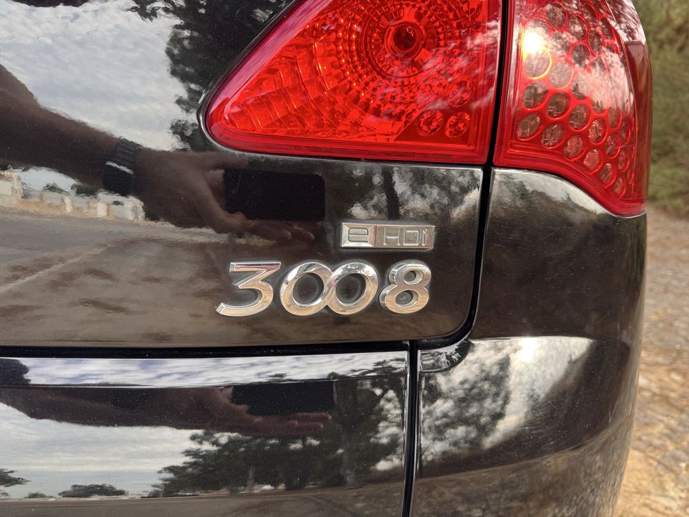 Peugeot 3008 1.6 e-HDI Auto