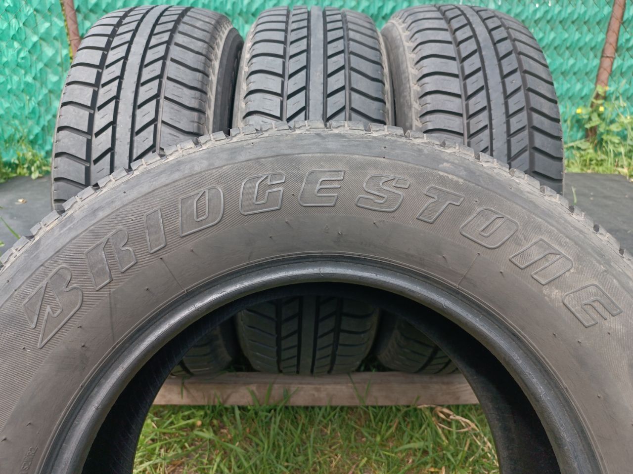 9мм!Комплект летних шин BRIDGESTONE DUELER H/T 265 65 R17