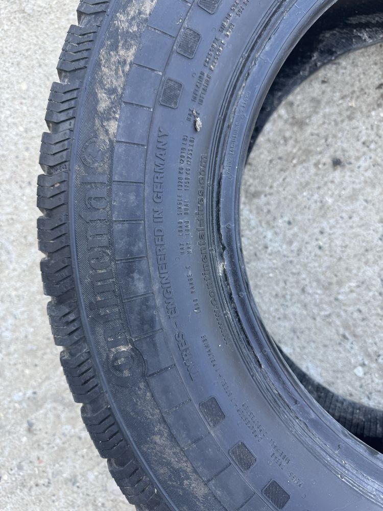 Opony Continental 235/65 R16C. 2x zimowe, 2x caloroczne