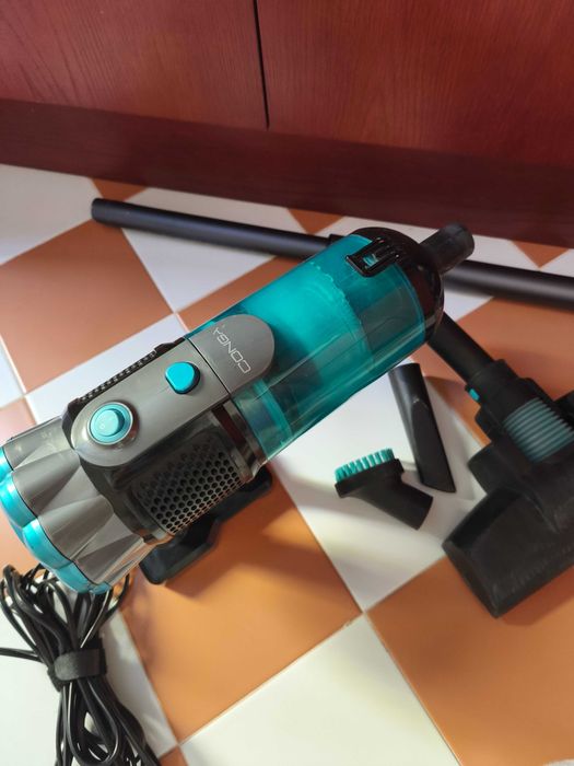 Aspirador vertical com cabo cecotec