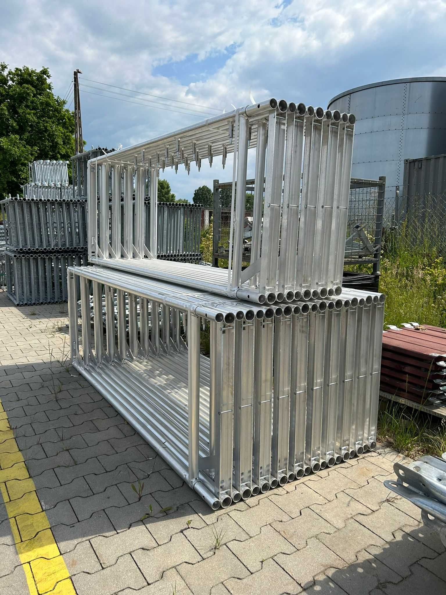 Budowlane rusztowanie elewacyjne BOSTA - 114 m2 niskie ceny
