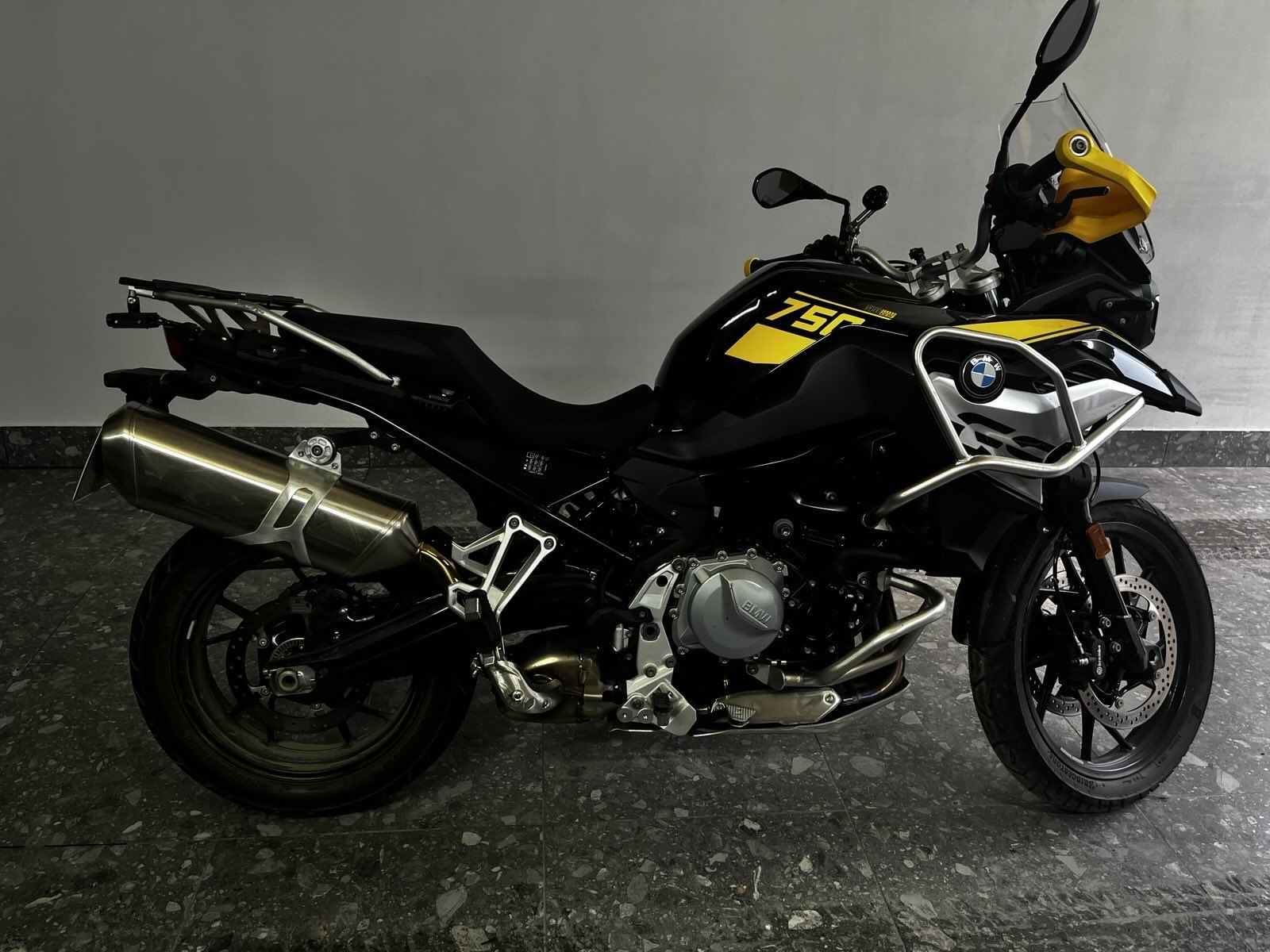 Мотоцикл BMW F750 GS