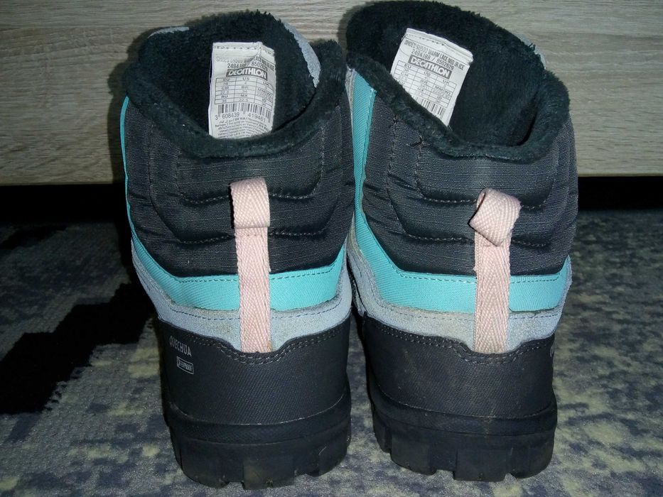 Buty dziecięce Quechua Waterproof r. 34 wkl.22,5 stan bardzo dobry