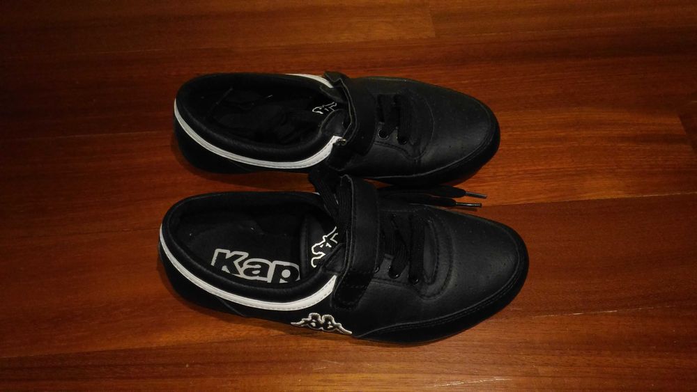 Sapatilhas originais da marca Kappa, tamanho 38. Novas. Sem uso.
