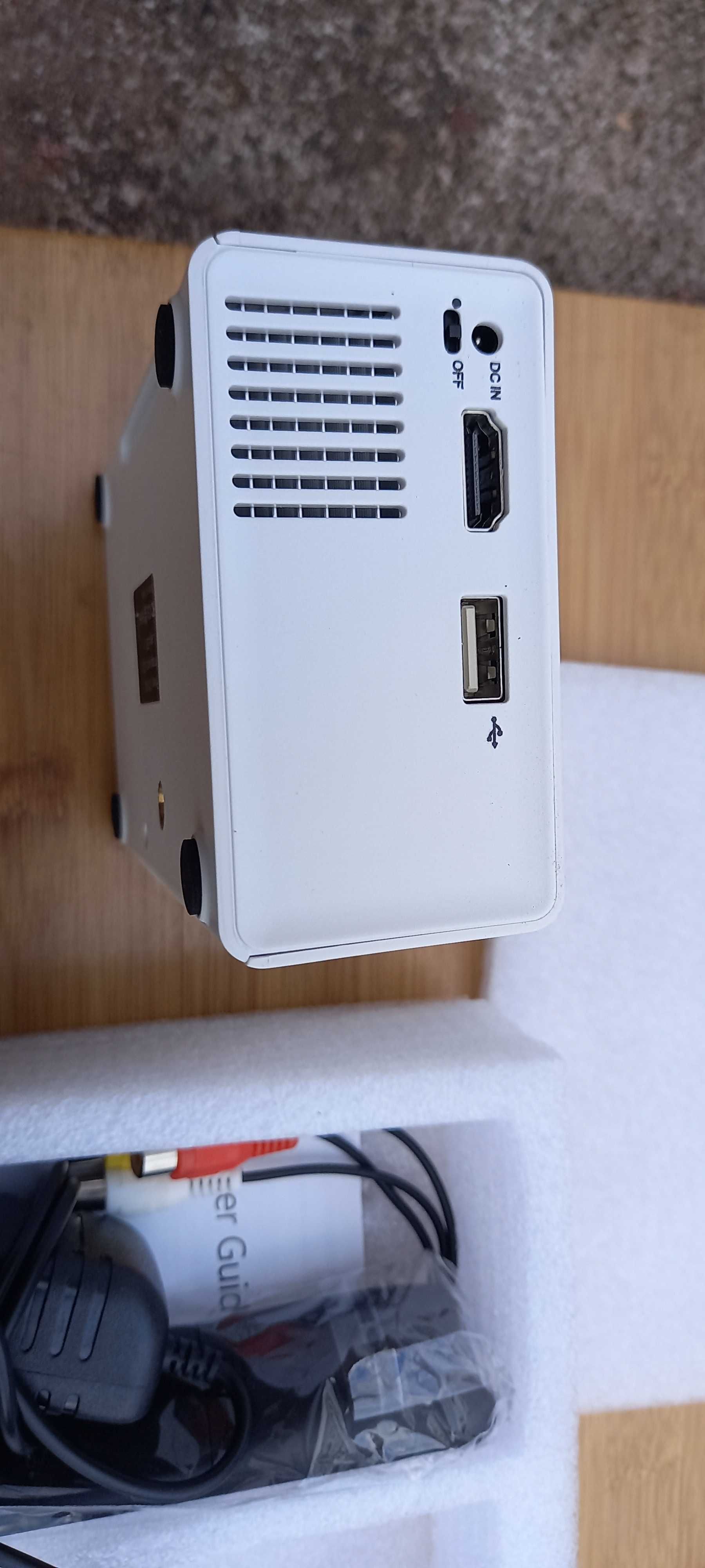 Mini  led projektor