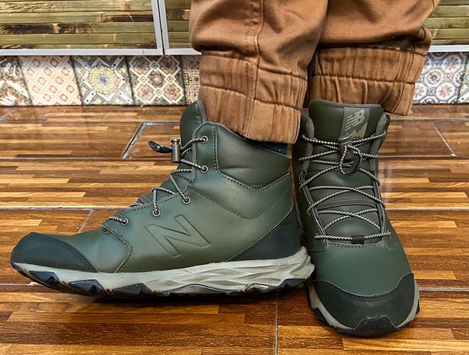 Осінньо-зимові жіночі кросівки New Balance 800, розмір 38