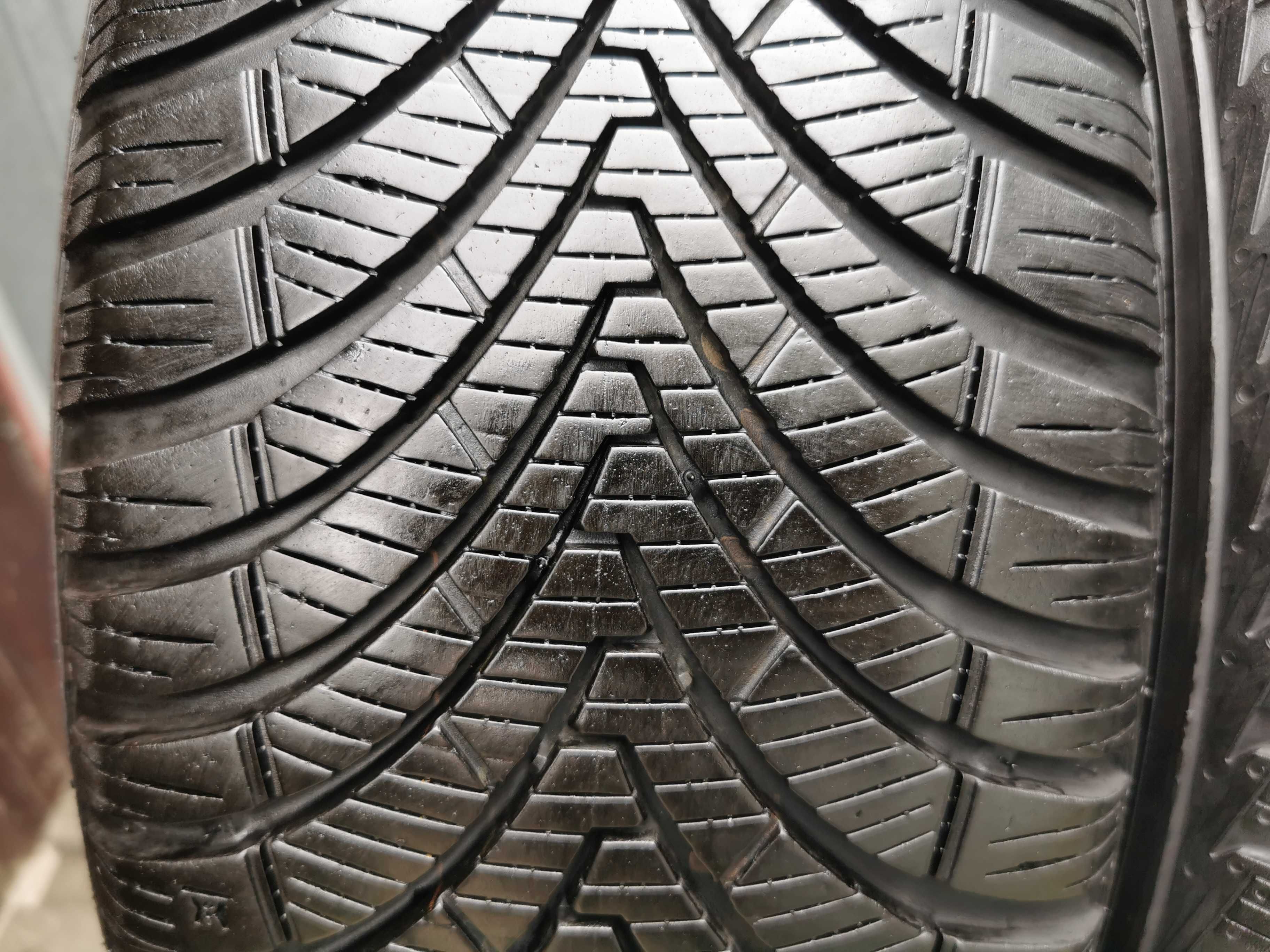 121) Opony - 205/55/16 - Kumho - 6.5mm - Całoroczne - 2x2022